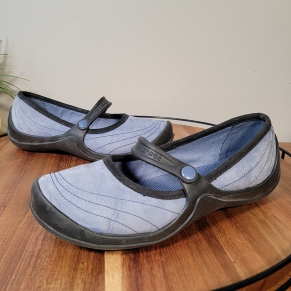 CROCS Mary Janes Blue Nubuck Leather Wrapped Shoes Flats Comfy Size 6 - Picture 3 of 17